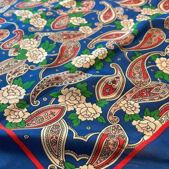 Vintage Sarah Coventry paisley w blue border made in Italy scarf 30” x 30” - Picture 9 of 9